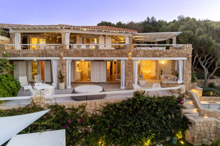 Fotografo Ville Case Hotel Ristoranti Imbarcazioni Sardegna