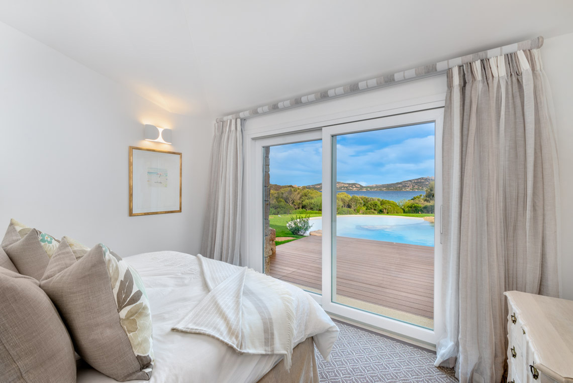Fotografo Ville Case Hotel Ristoranti Imbarcazioni Sardegna