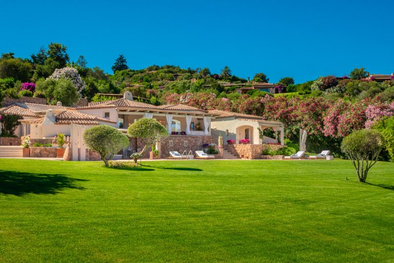 Fotografo Ville Case Hotel Ristoranti Imbarcazioni Yacht Olbia Sardegna