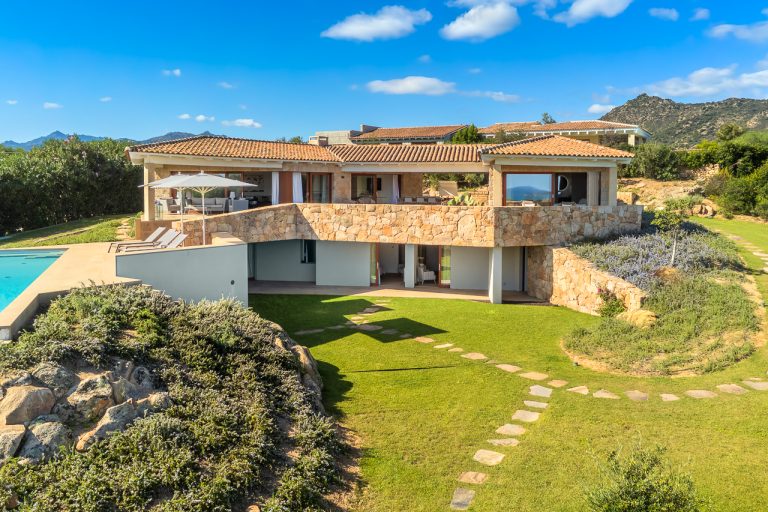 Fotografo Ville Case Hotel Ristoranti Imbarcazioni Yacht Olbia Sardegna
